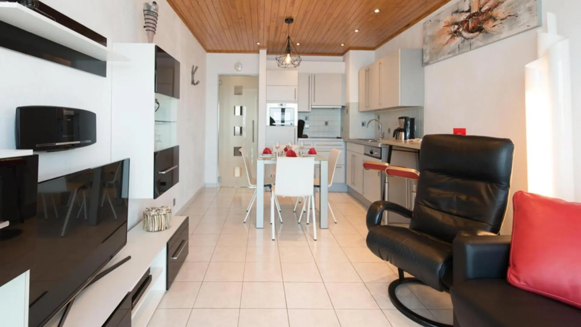 Great Apartment With View Ostend