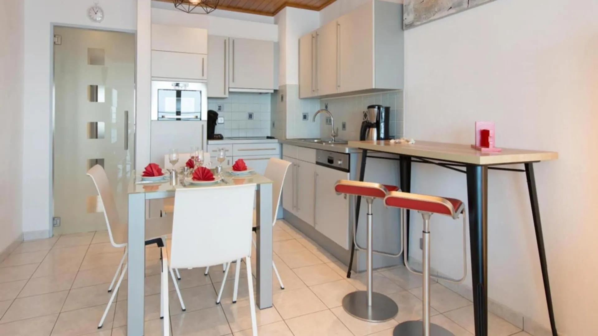 Great Apartment With View Ostend