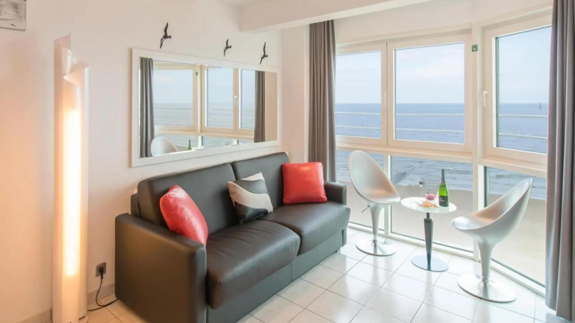Great Apartment With View Ostend